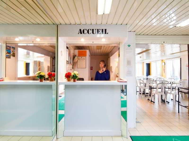 Mister Bed Saran Lägenhet Exteriör bild